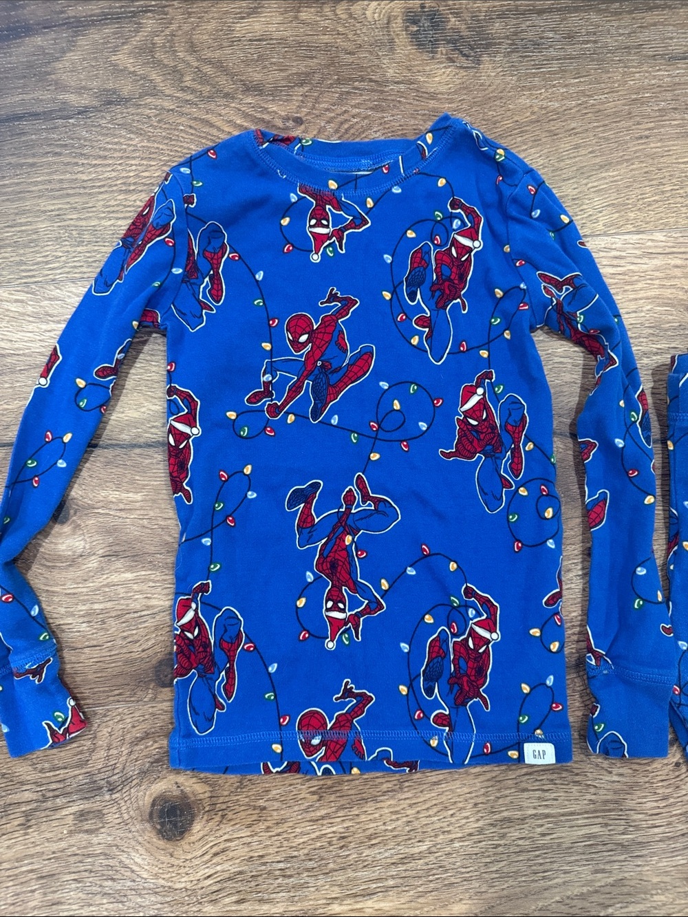 Gap Kids Spider-Man pajama set - Picture 2 of 6